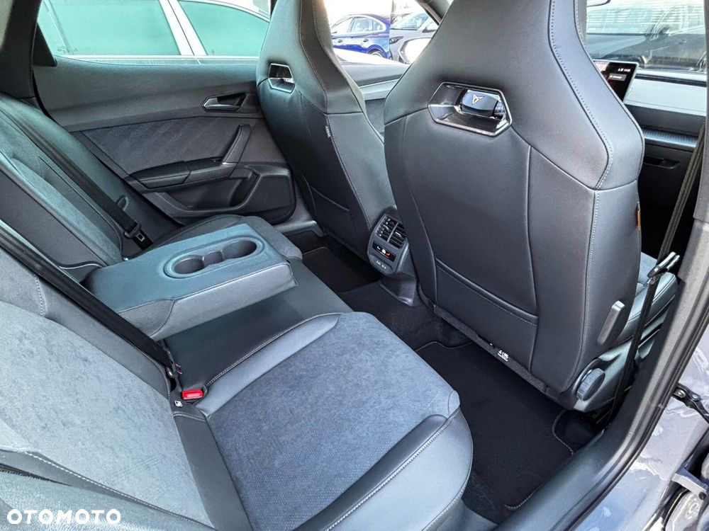 Cupra Formentor - 30