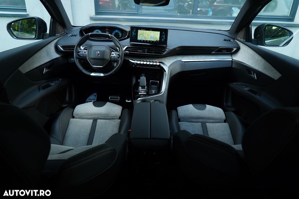 Peugeot 3008 PHEV EAT8 4X4 GT Pack - 6