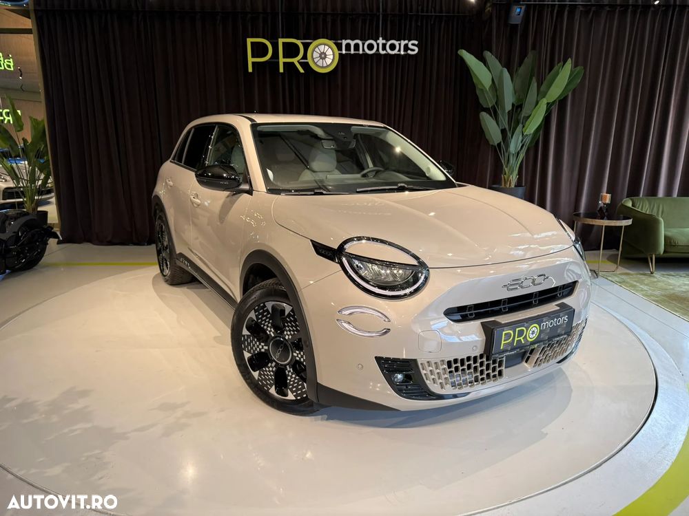 Fiat 600 HYBRID 100 kW 125 Jahre Edition - 1