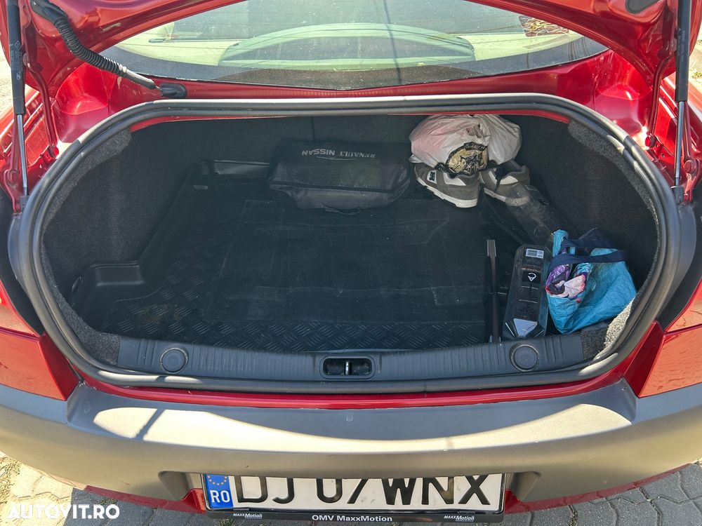 Renault Megane II 1.6 Influence - 8