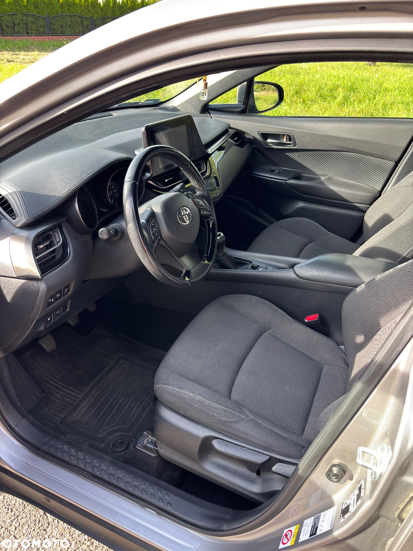 Toyota C-HR 1.2 T Active - 9