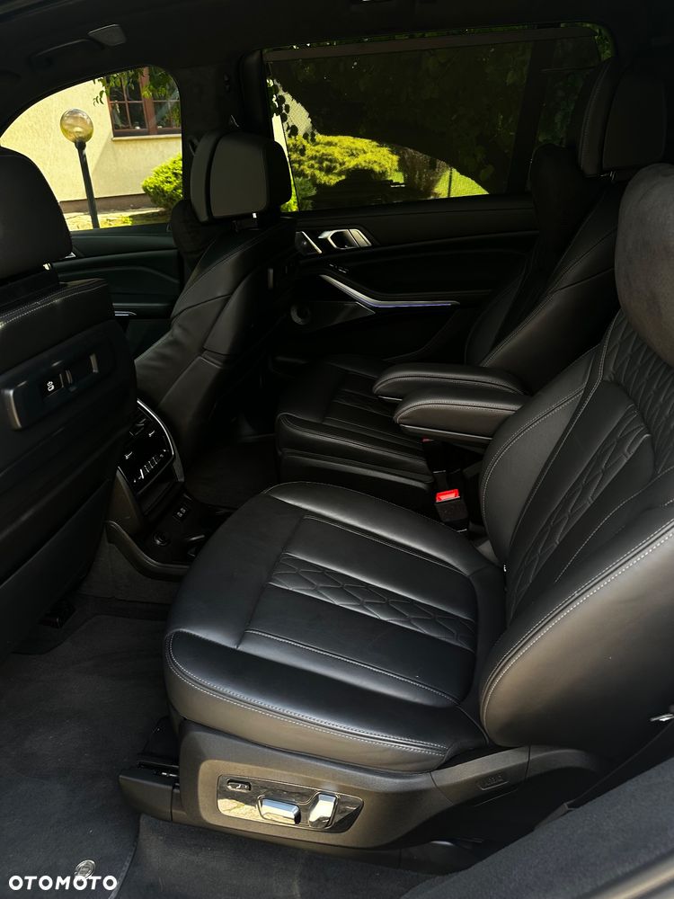 BMW-ALPINA XB7 Biturbo - 16