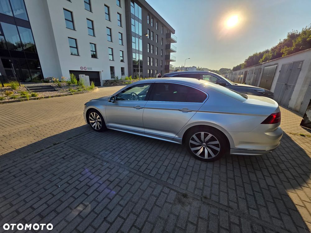 Volkswagen Passat 2.0 TSI 4Mot Highline DSG - 15
