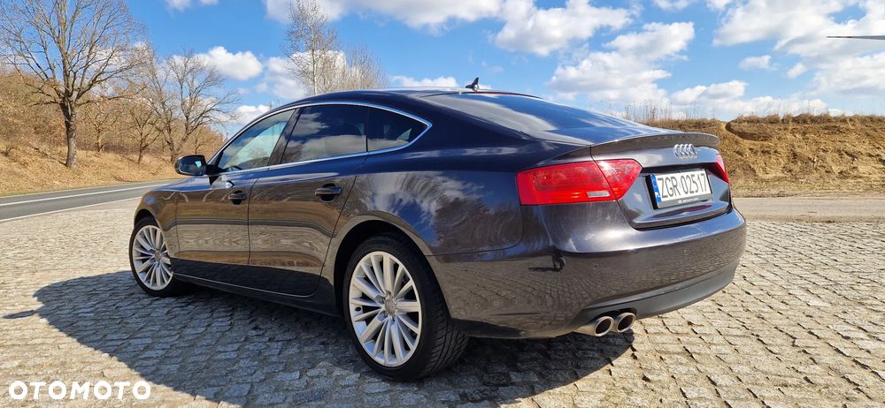 Audi A5 Coupé - 8