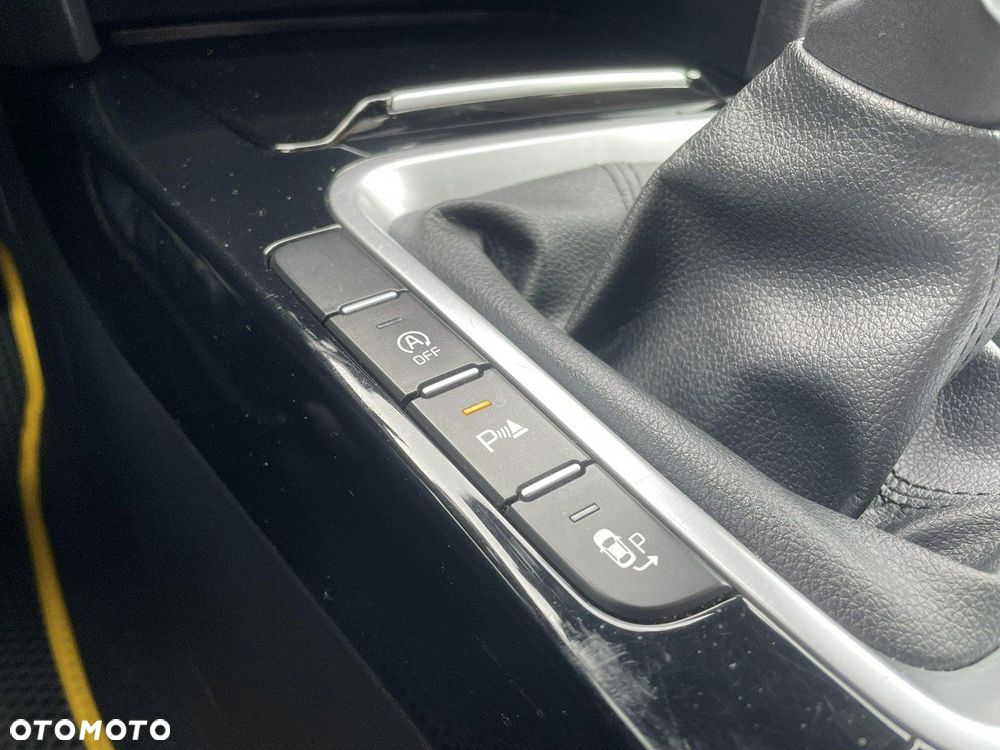 Kia XCeed 1.5 T-GDI Business Line - 19