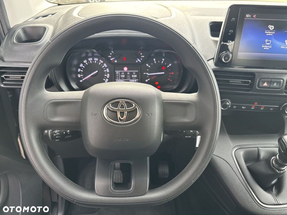 Toyota Proace City Verso Long 1.5 D-4D Business - 11