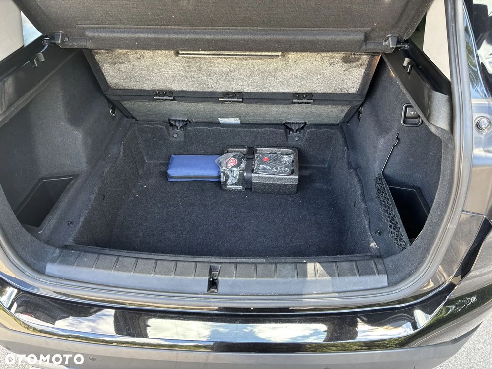 BMW X1 sDrive18d Advantage - 35