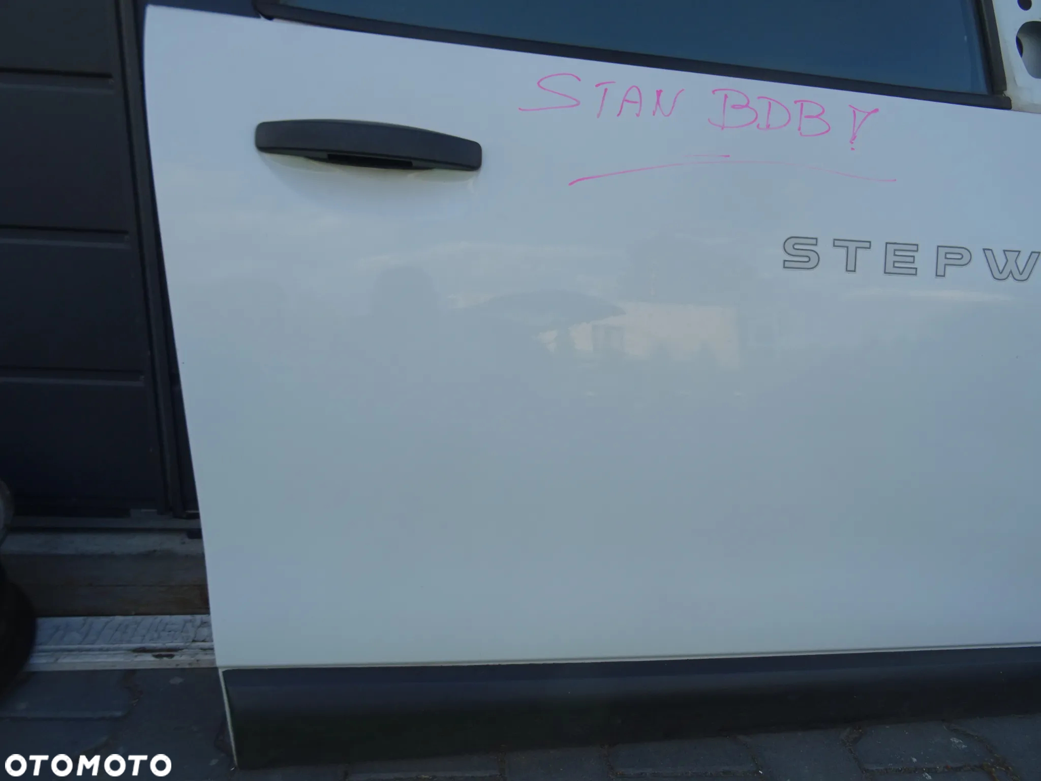 DACIA LODGY STEPWAY DOKKER STEPWAY DRZWI PRAWE BIALE KOMPLETNE LUSTERKO STAN BDB CZESCI ROZNE - 2
