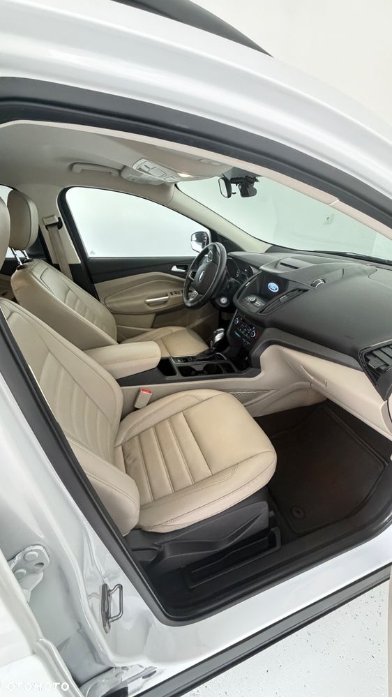 Ford Escape - 11