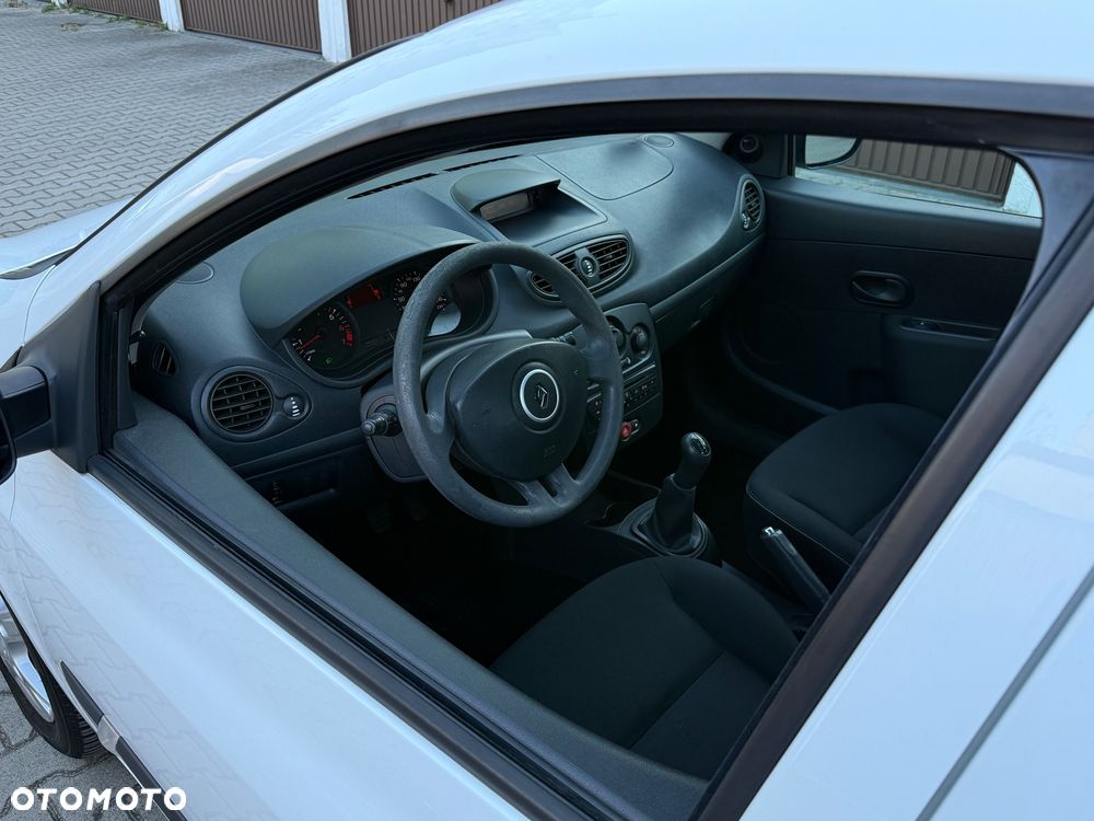 Renault Clio 1.2 16V Expression - 18