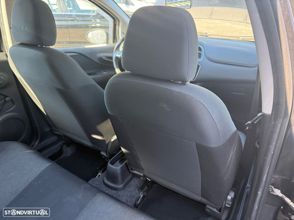 Fiat Punto 1.3 M-Jet Easy S&S - 20