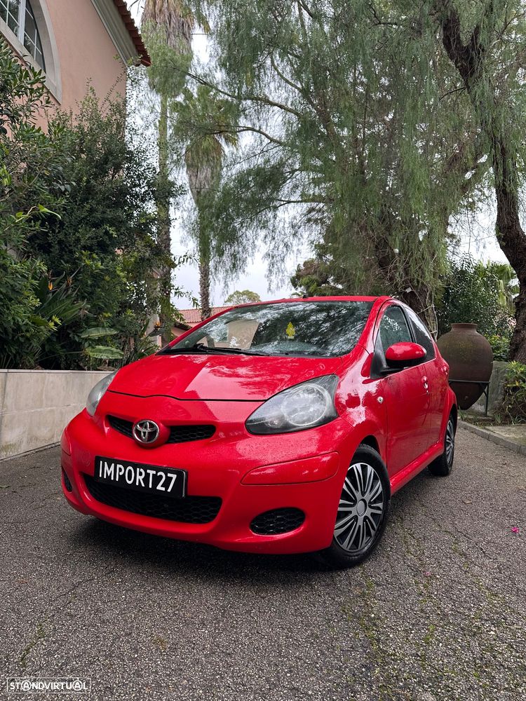 Toyota Aygo Black - 4