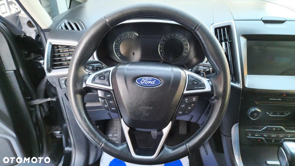 Ford S-Max - 27