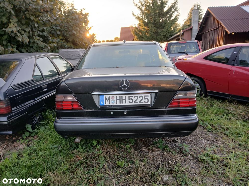 Mercedes-Benz W124 (1984-1993) - 5