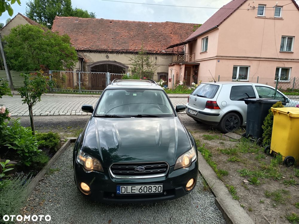 Subaru Outback - 2