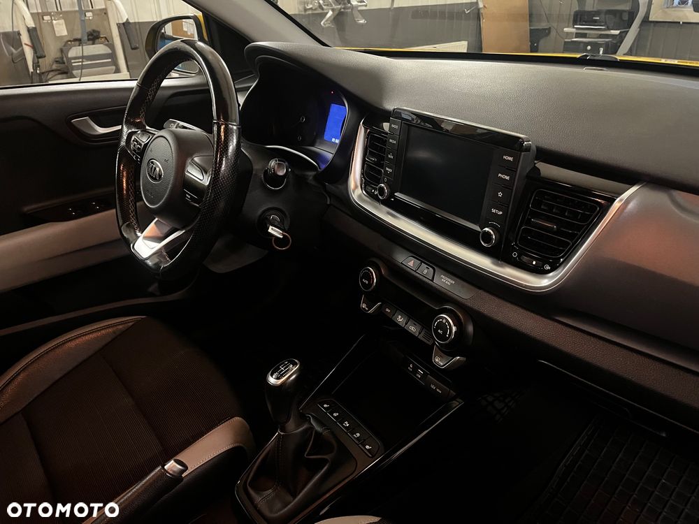 Kia Stonic 1.0 T-GDI L - 18