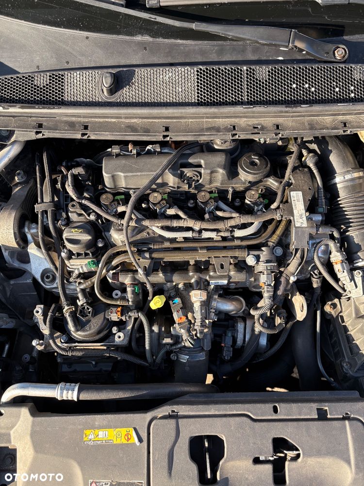 Peugeot 308 BlueHDi 150 EAT6 Stop & Start GT-Line Edition - 36