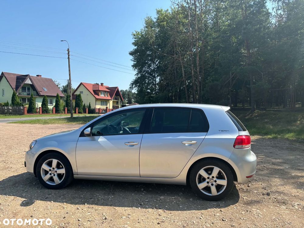 Volkswagen Golf 1.6 TDI Comfortline - 5