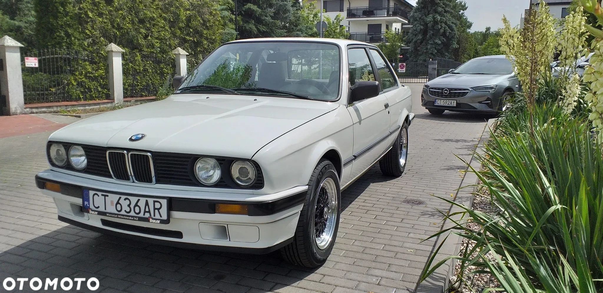 BMW Seria 3 318i - 1