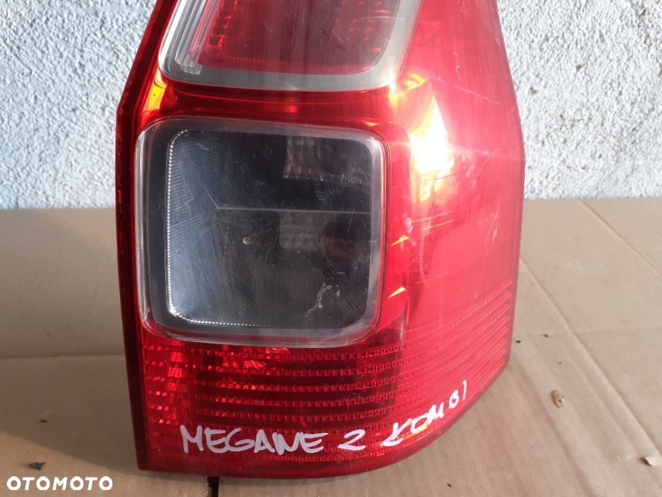 LAMPA TYŁ TYLNA PRAWA RENAULT MEGANE II KOMBI LIFT - 2