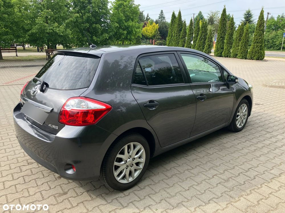 Toyota Auris - 6