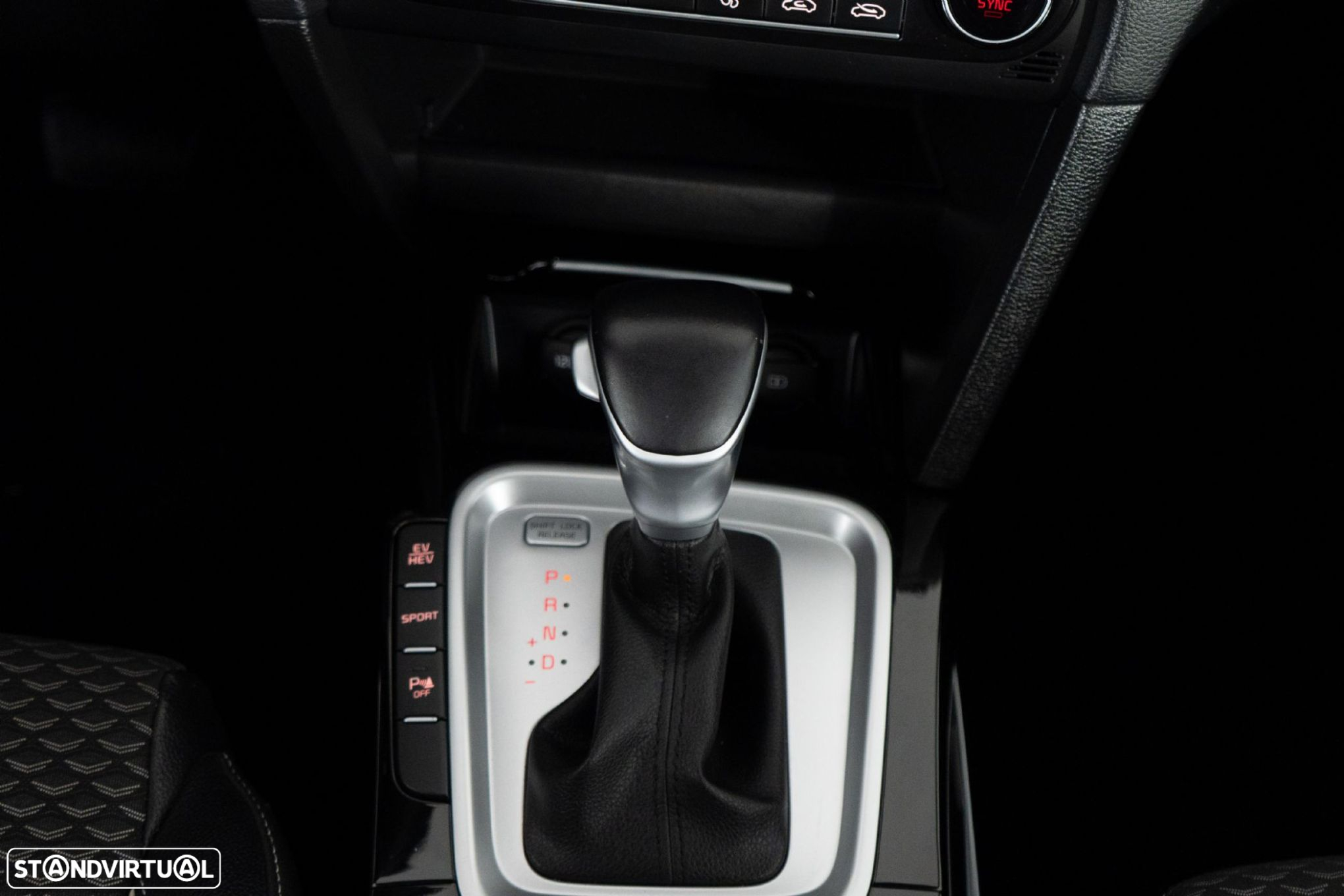 Kia XCeed 1.6 GDi PHEV Drive - 26