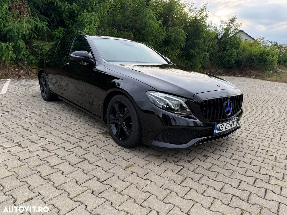 Mercedes-Benz E 220 d 9G-TRONIC - 11