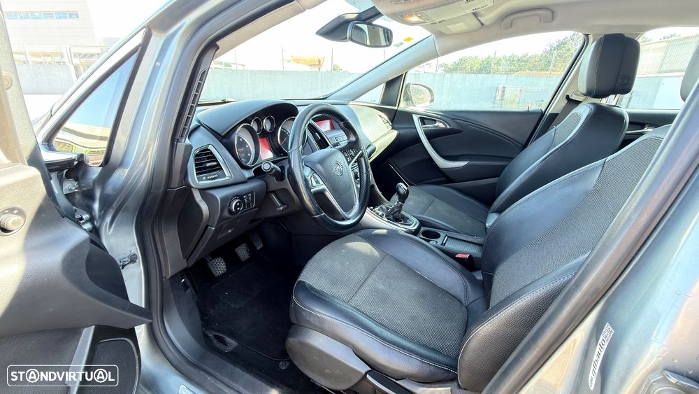 Opel Astra 1.7 CDTI Enjoy - 13