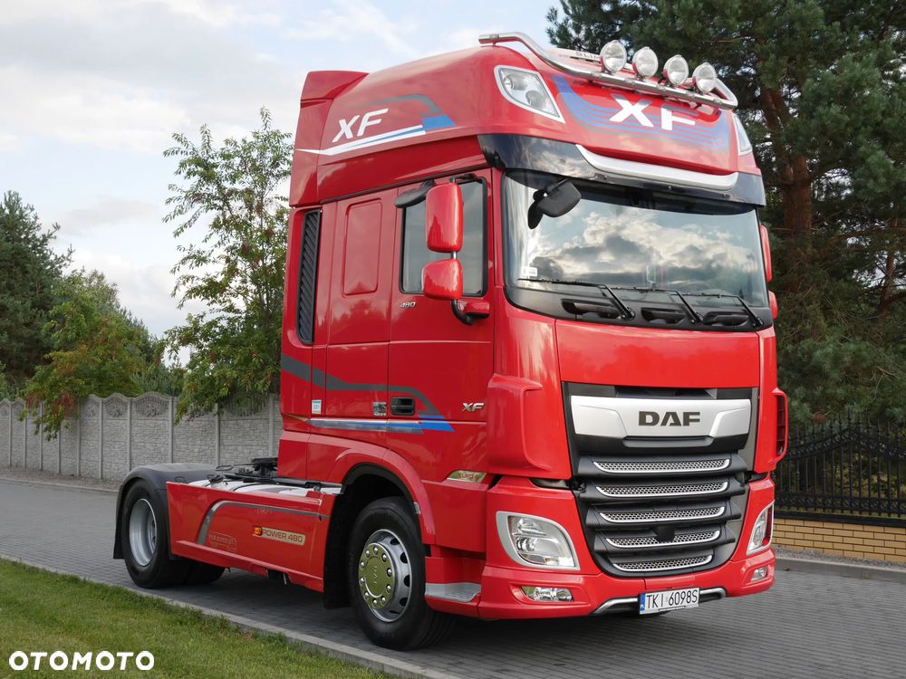 DAF XF 106.480 SUPERSPACE CAB/NISKI PRZEBIEG/PIERWSZY WŁAŚCICIEL/ STANDARD/ XENON - 5
