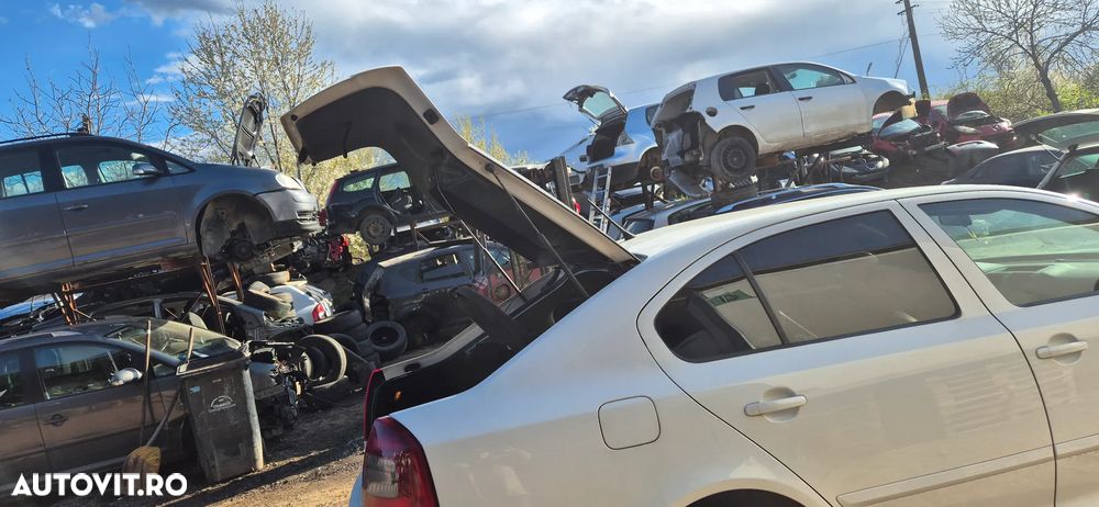 Piese de Skoda Octavia 2 facelift 2012 hatchback - 15