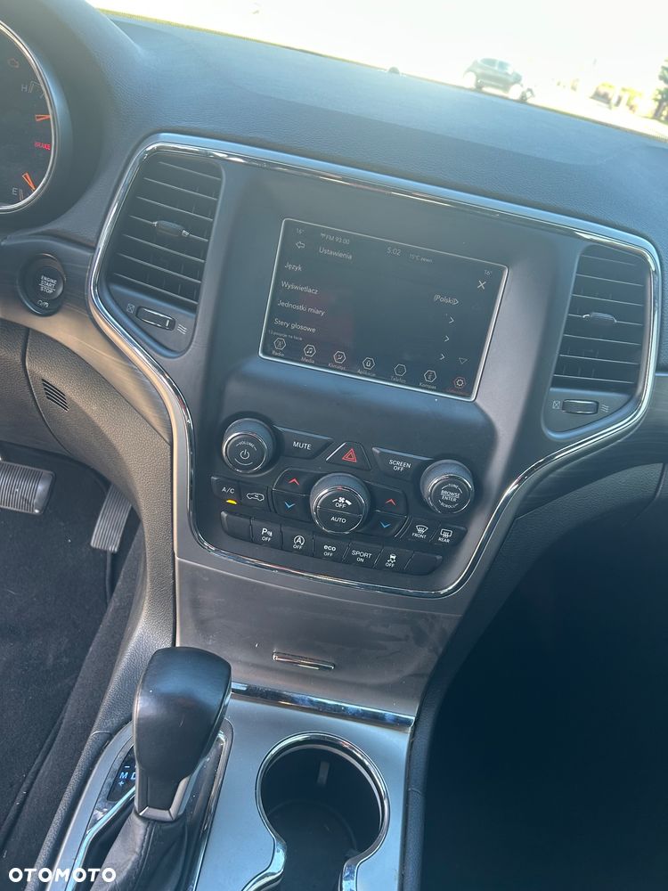 Jeep Grand Cherokee ver-3-6-v6-laredo - 6