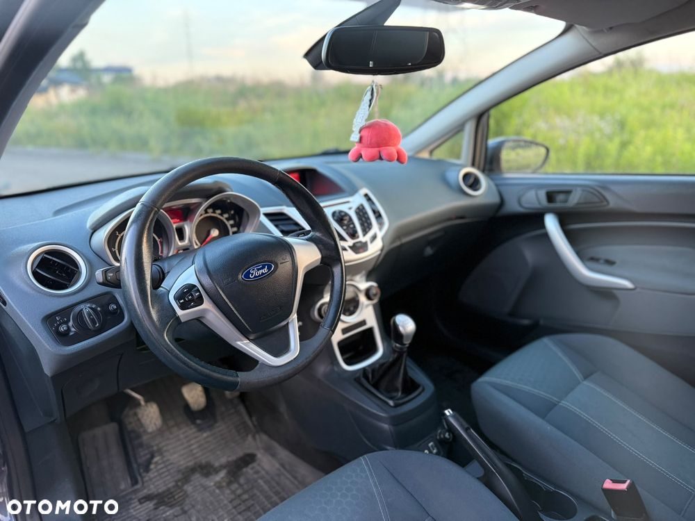 Ford Fiesta 1.6 TDCi Titanium - 8