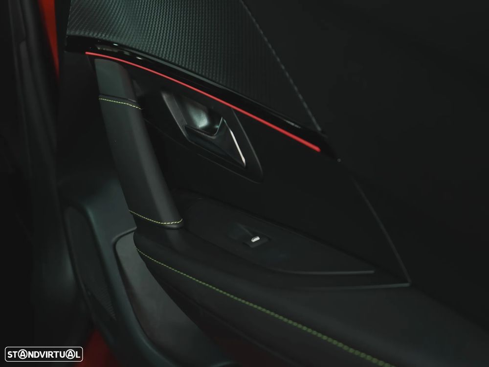 Peugeot 208 1.2 PureTech GT EAT8 - 14
