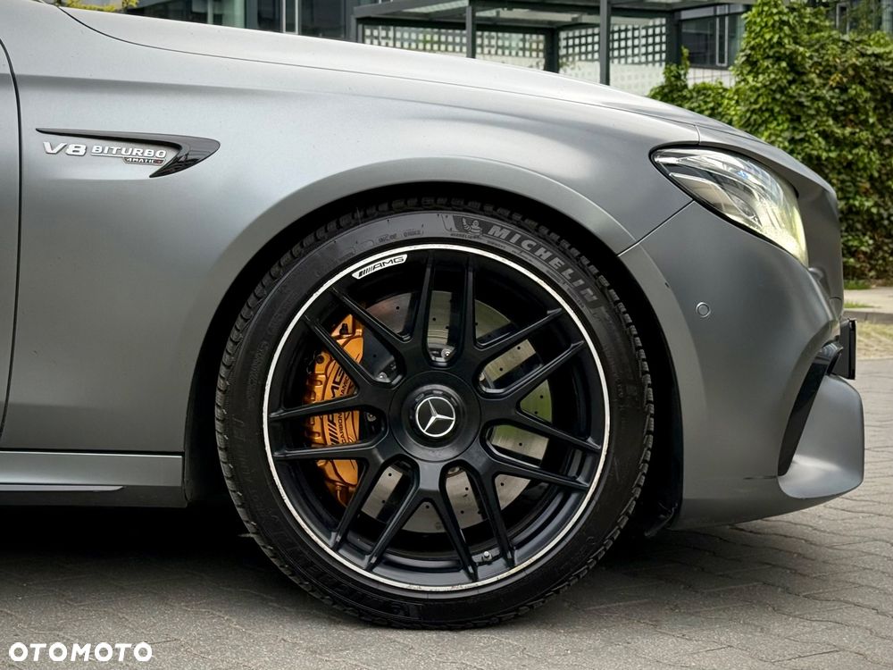 Mercedes-Benz Klasa E - 25
