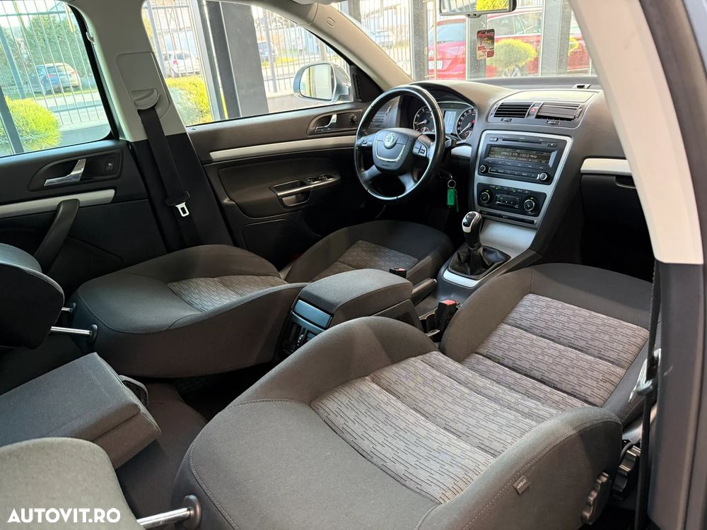 Skoda Octavia Combi 1.4 TSI FAMILY - 7