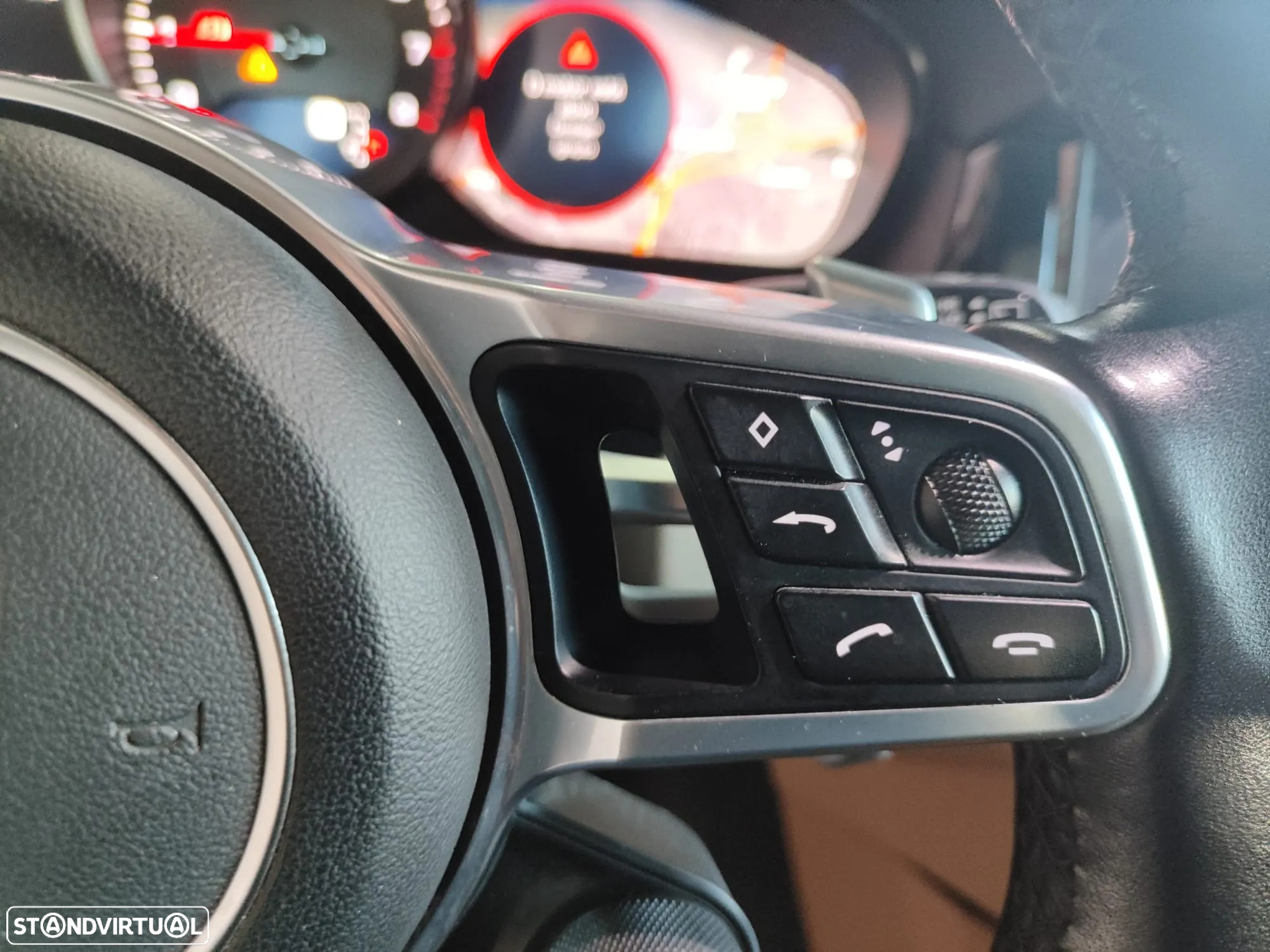 Porsche Cayenne Platinum Edition - 30