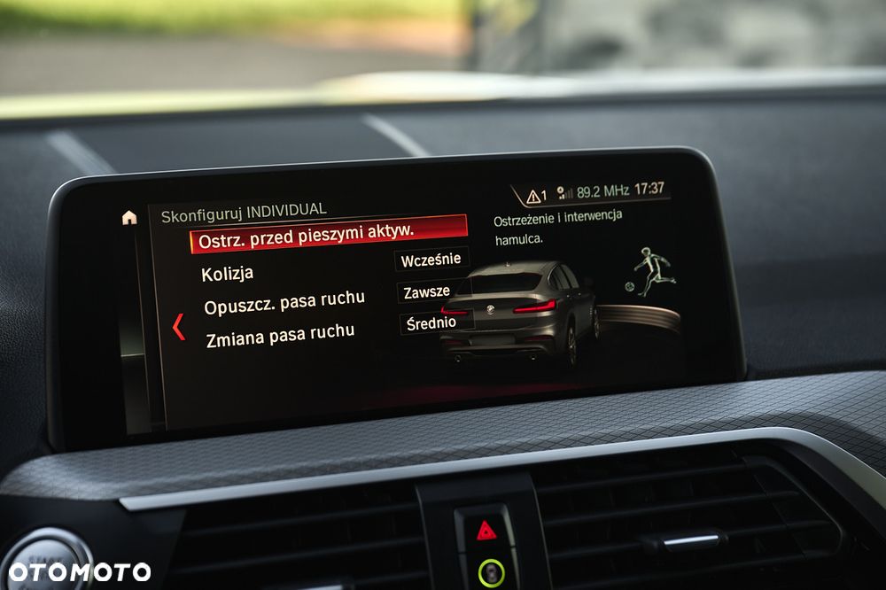 BMW X4 xDrive20i M Sport sport - 30