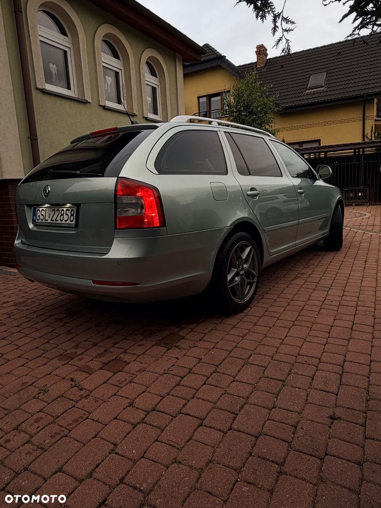 Skoda Octavia 1.6 TDI Greenline - 6