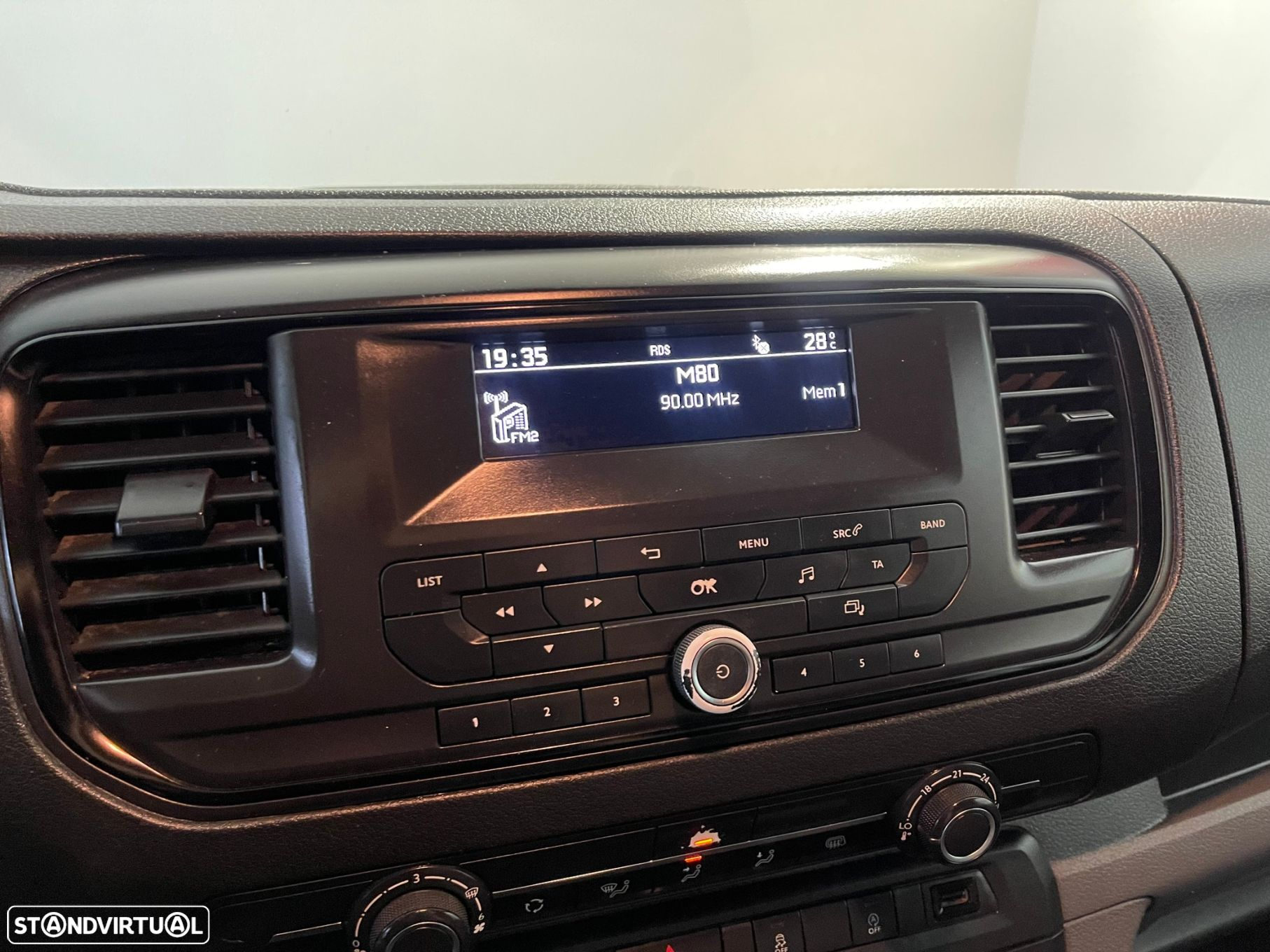 Peugeot Expert 2.0 BlueHDi L2H1 Premium Standard - 15