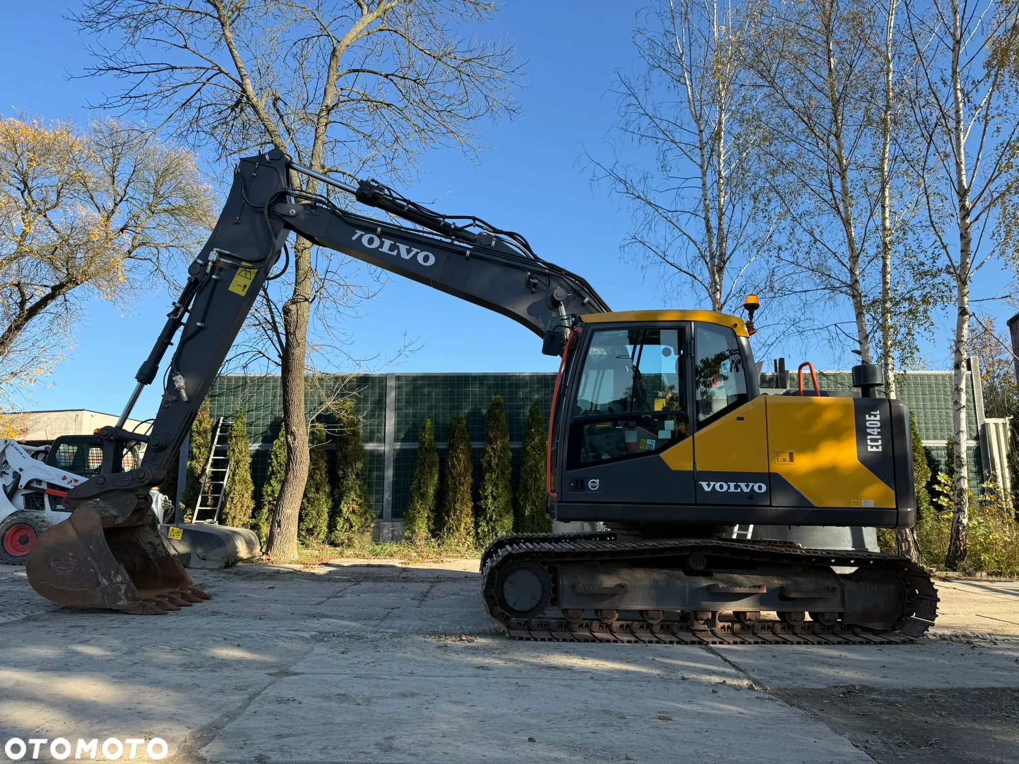 Volvo EC 140 EL - 13