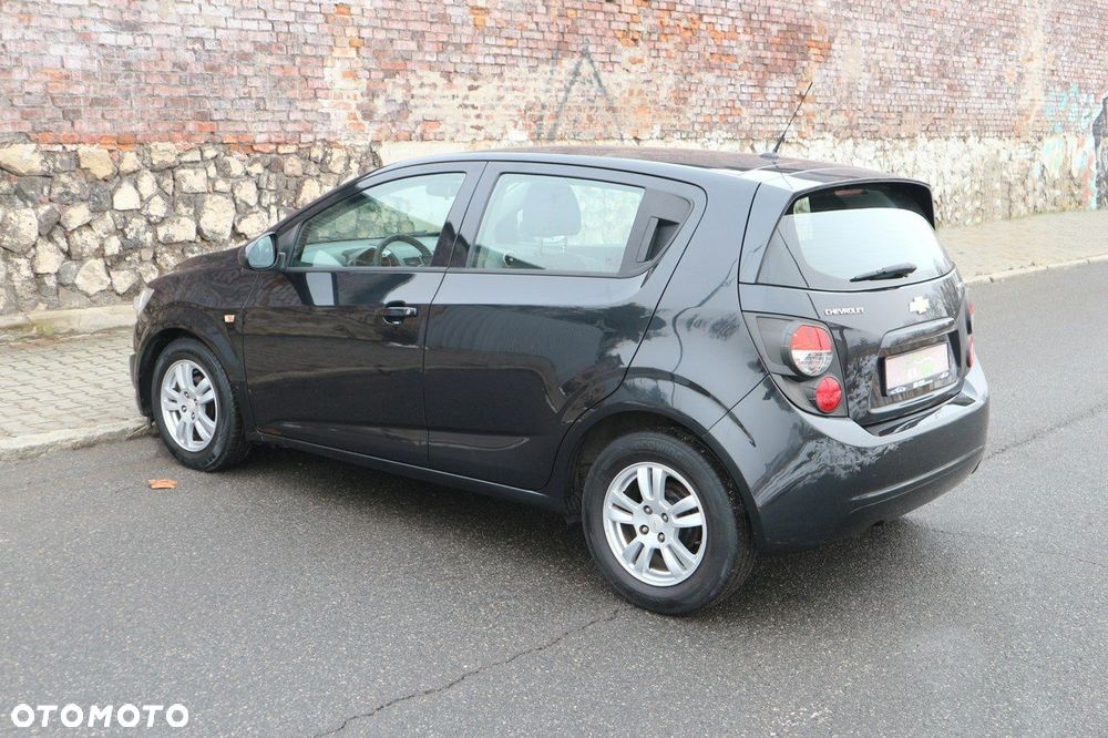 Chevrolet Aveo 1.2 LT - 31