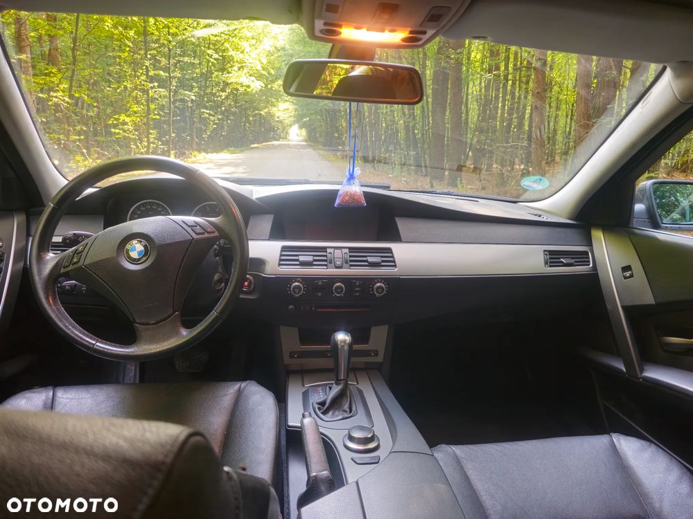 BMW Seria 5 - 10
