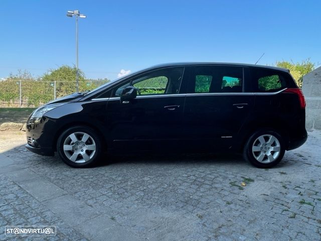 Peugeot 5008 1.6 E-HDi 7L Active 2-Tronic - 3