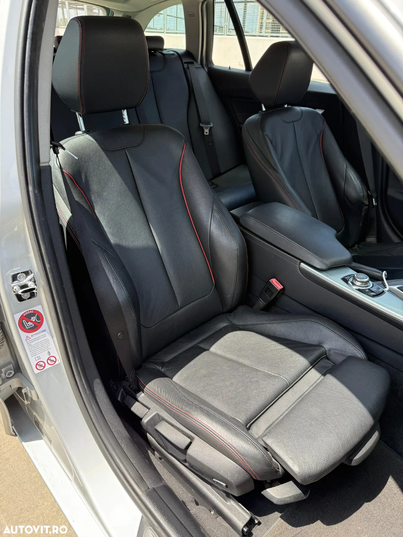 BMW Seria 3 320d Touring Sport-Aut. Sport Line - 14