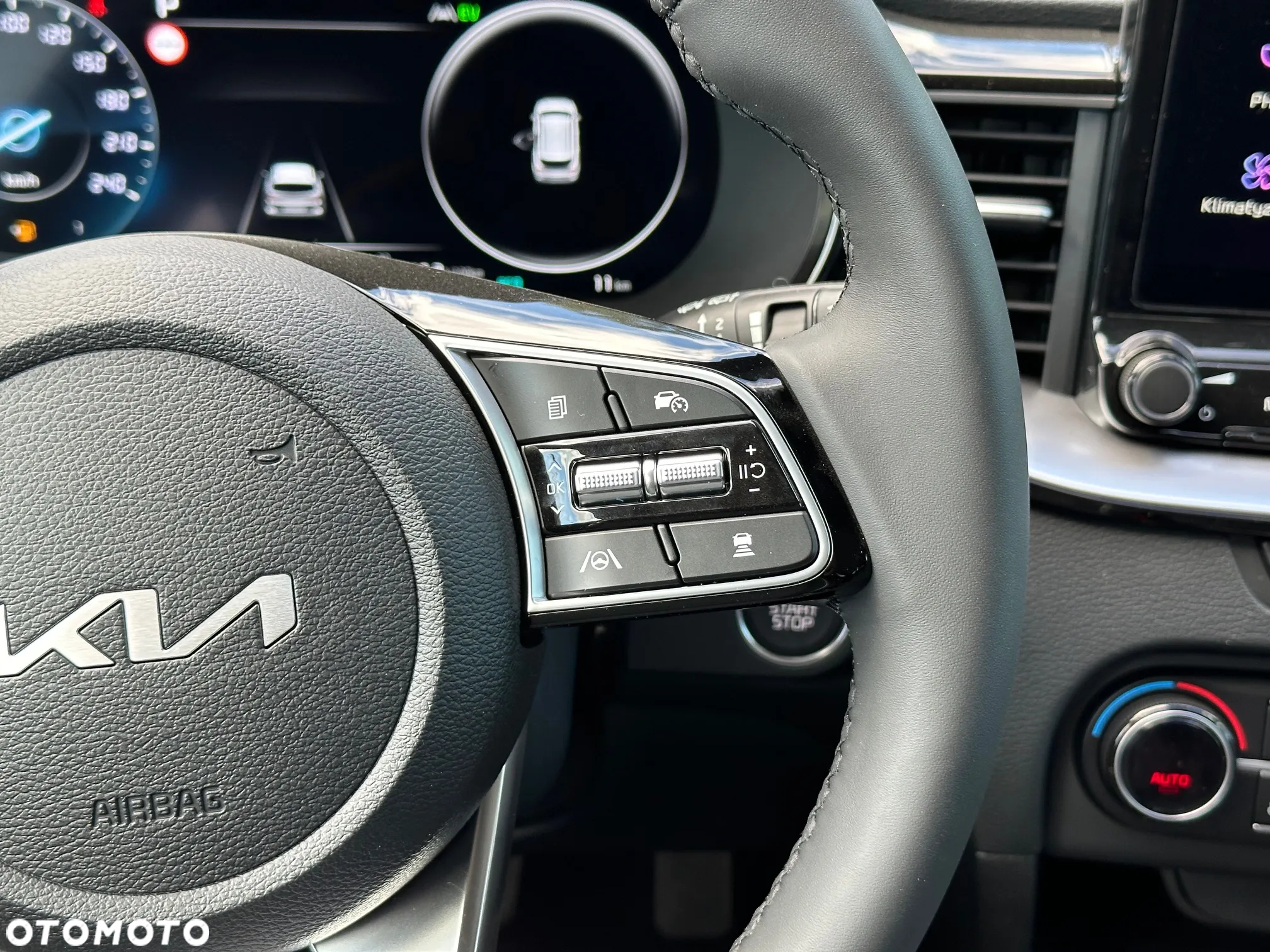 Kia Ceed 1.6 GDI PHEV Business Line DCT - 24
