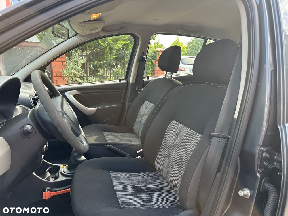 Dacia Sandero - 16
