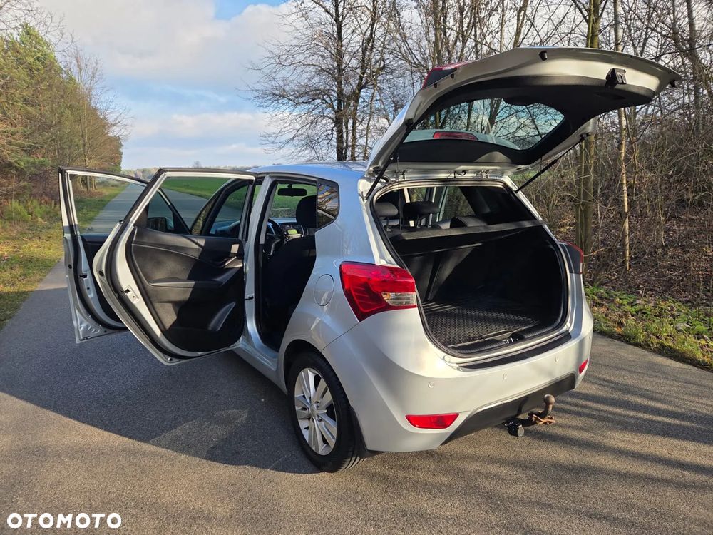 Hyundai ix20 1.4 blue Comfort - 13