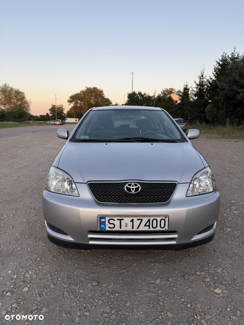 Toyota Corolla - 2