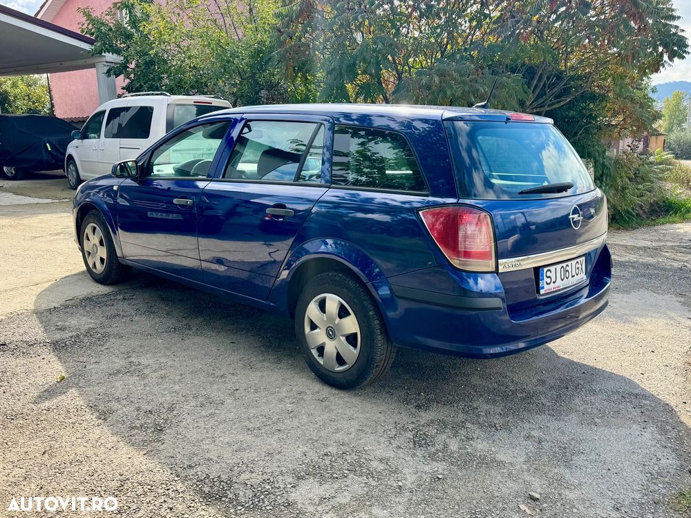 Opel Astra 1.7 CDTI Cosmo - 8