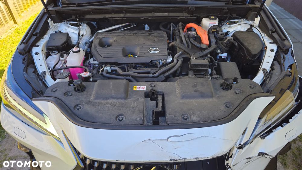 Lexus NX 350h Prestige AWD - 26